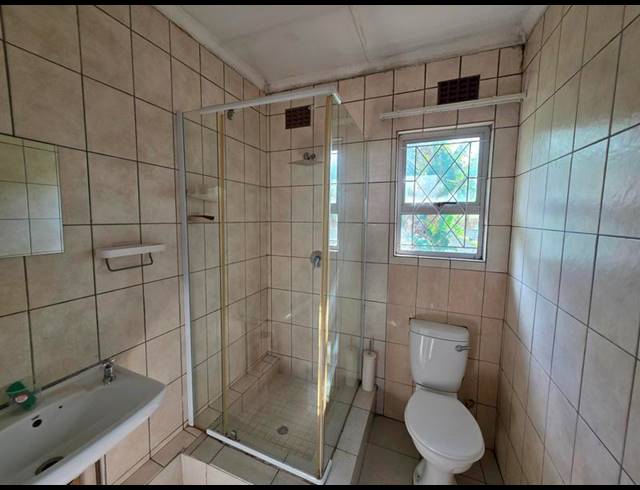 1 BEDROOM PROPERTY TO RENT IN BRINDHAVEN